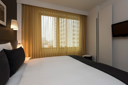 Adina Apartment Hotel Berlin Hackescher Markt Online Buchung