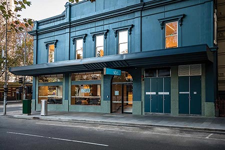 Vibe Hotel Melbourne | Cnr of Flinders Street & Queen Street - Official ...