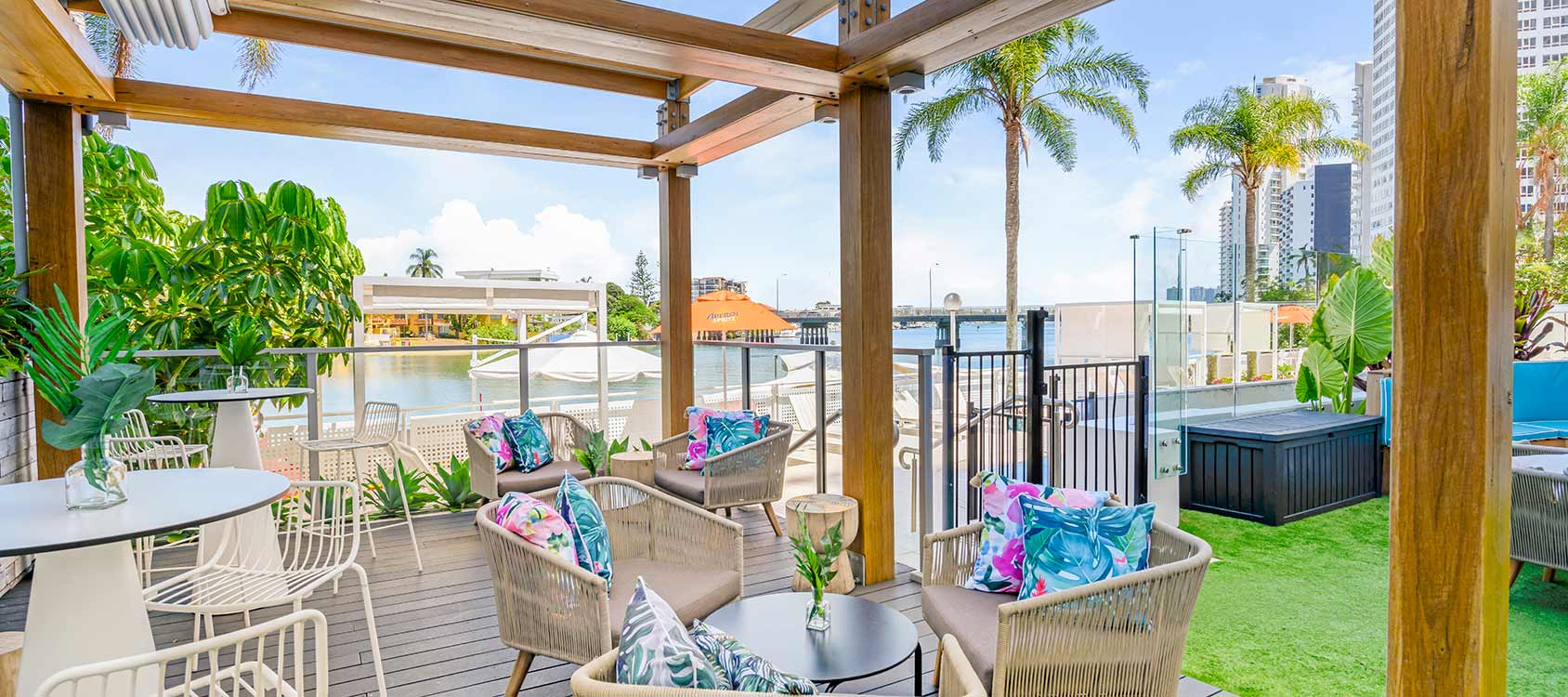 Driftwood Social Vibe Hotel Gold Coast Dining Official Site