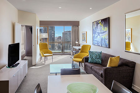 Adina Apartment Hotel Melbourne - Queen Street | Official Site | Book ...