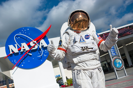 Guest Experience - Landing Page Images - Nasa kids club -450x300px.jpg
