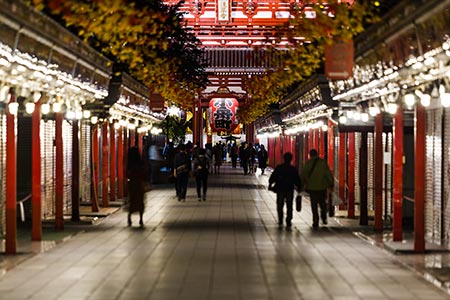 nakamise dori street