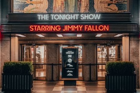 The Tonight Show starring Jimmy Fallon 450 x 300px.jpg