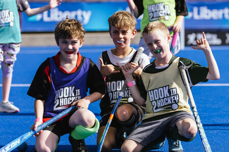 Adina Hotels Supports Next Generation of Hockey Players with Community Clinics