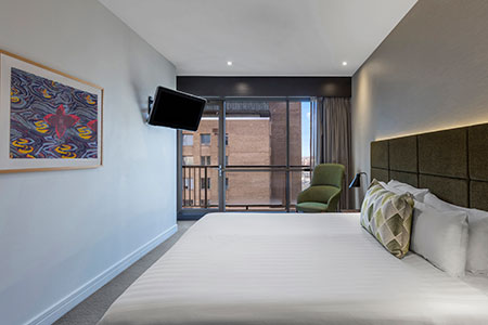 Adina Apartment Hotel Melbourne - Queen Street | Official Site | Book ...