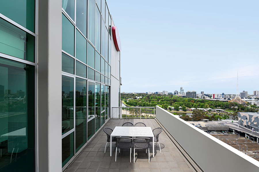 Adina Apartment Hotel Melbourne on Flinders Official site Book