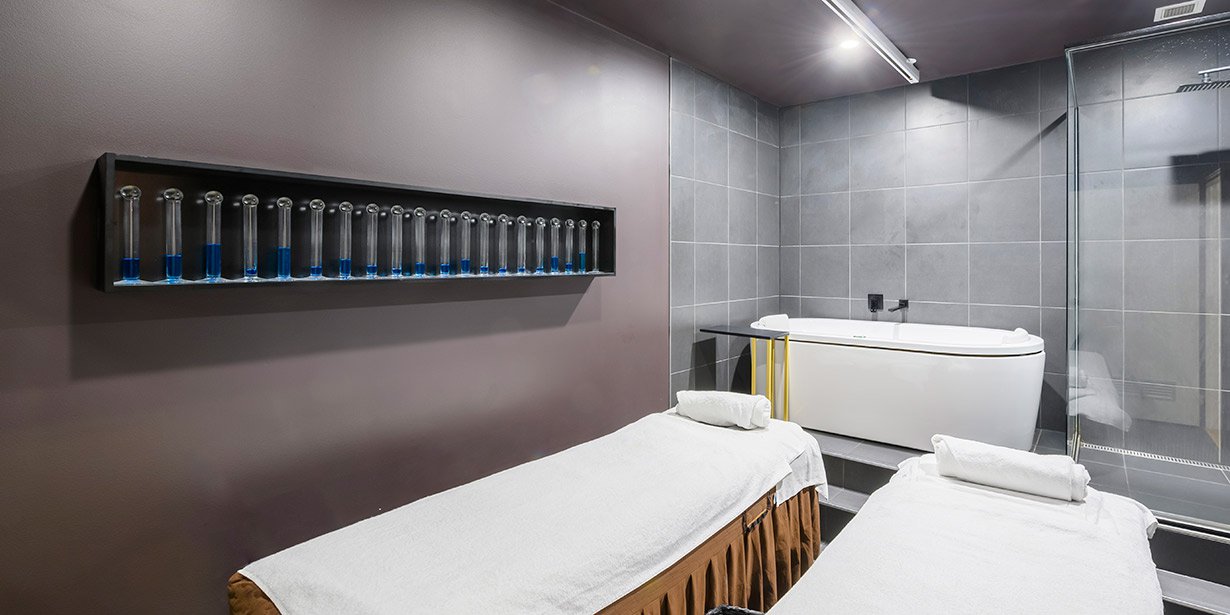 The Savoy Hotel on Little Collins Melbourne CBD Official Site