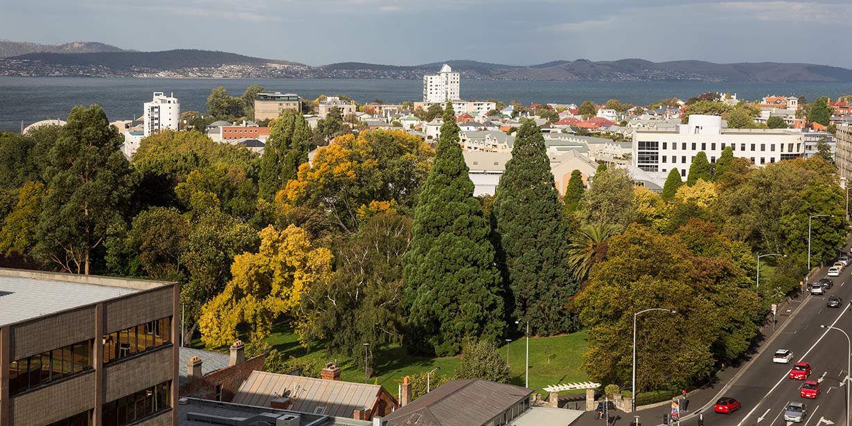 Travelodge Hotels Hobart Book Accomodation Travelodge Hobart View